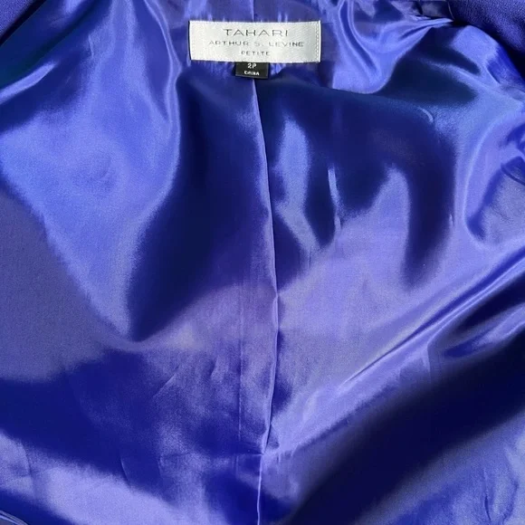 Tahari Blazer Women’s Crop Jacker Arthur Levine 2 Petite - Picture 10 of 10